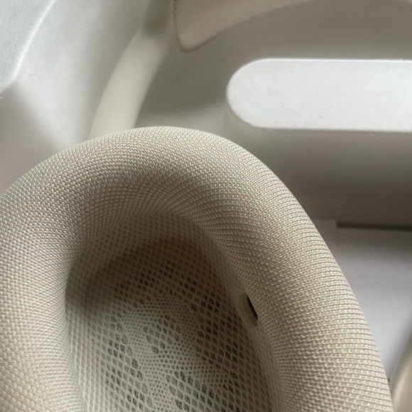 Apple AirPods Max 2 - Picture 4 of 6